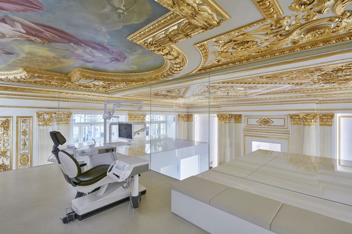 Zahnärzte im Kaisersaal — Foto aus dem Google-Eintrag der Praxis