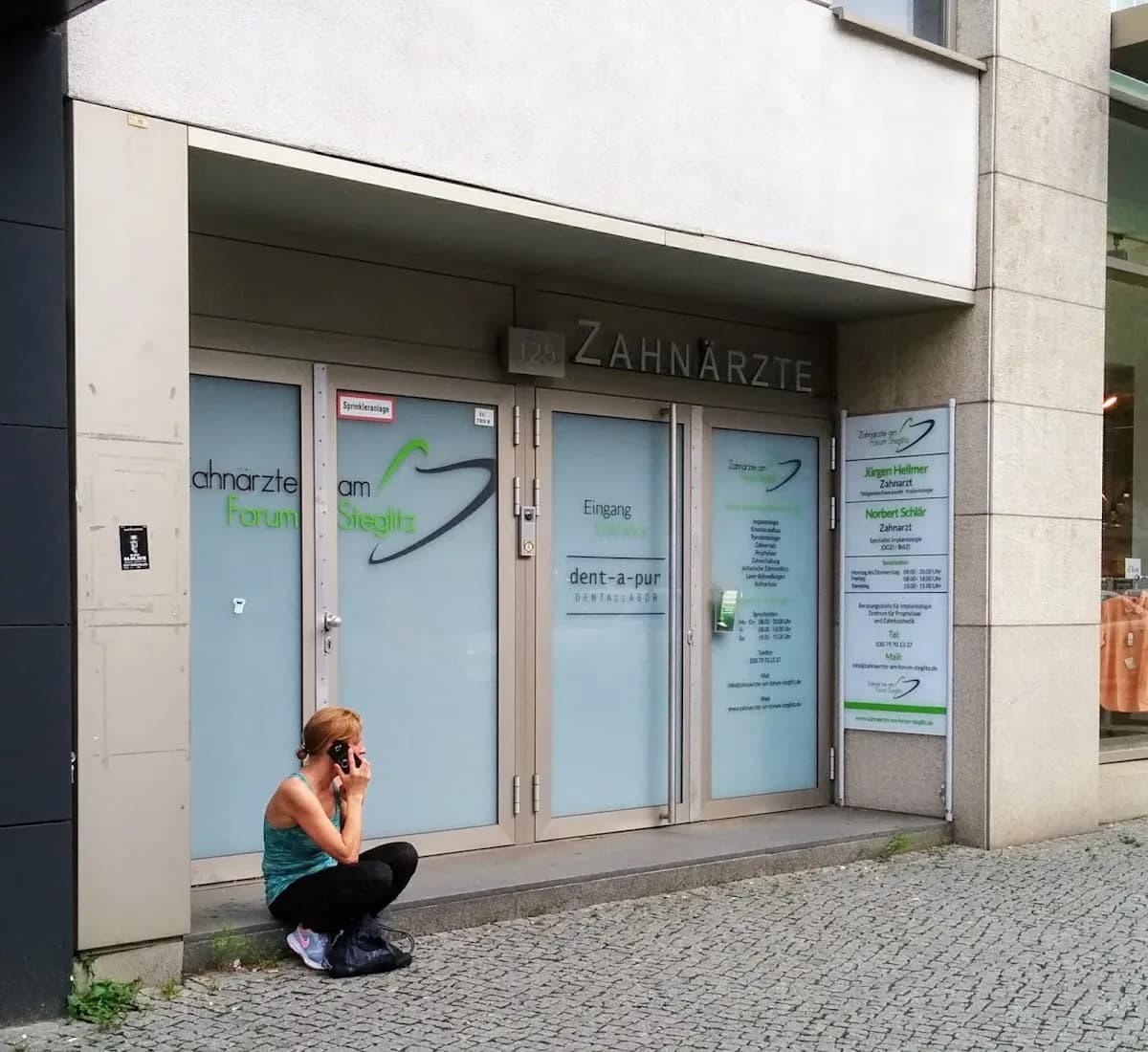 Zahnärzte im Schloss — Foto aus dem Google-Eintrag der Praxis