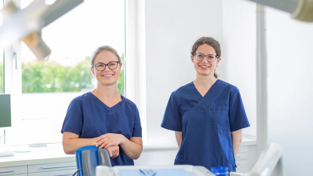 Zahnärzte im Spinnereipark Reichenberger-Grüner Simone Dr. — Foto aus dem Google-Eintrag der Praxis
