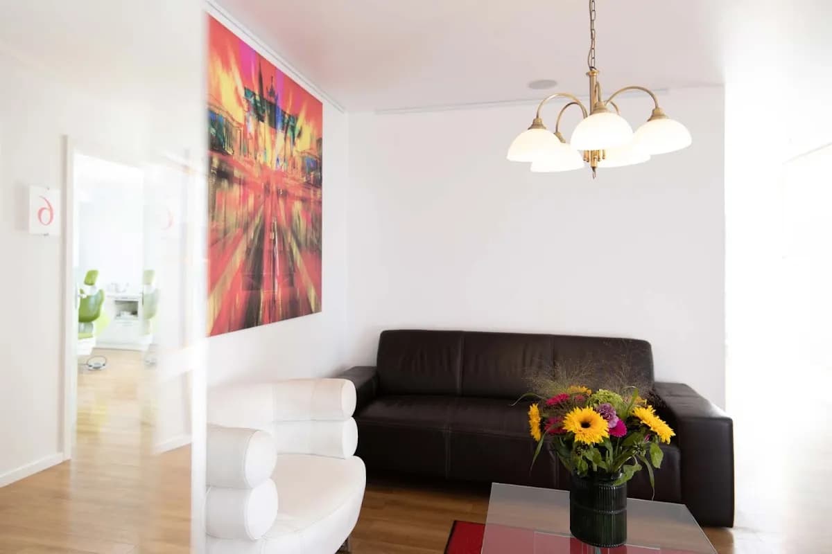 Zahnärzte Schönberg & Partner im Forum Köpenick — Foto aus dem Google-Eintrag der Praxis
