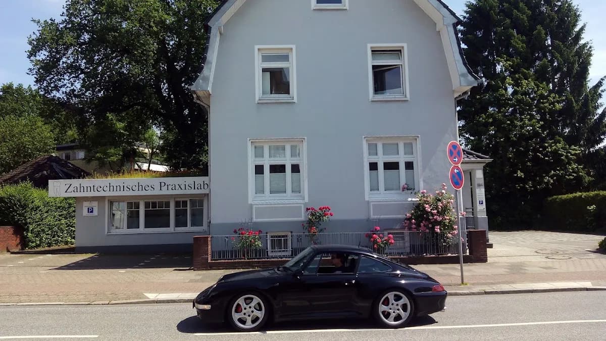 Zahnärztehaus Rahlstedt — Foto aus dem Google-Eintrag der Praxis