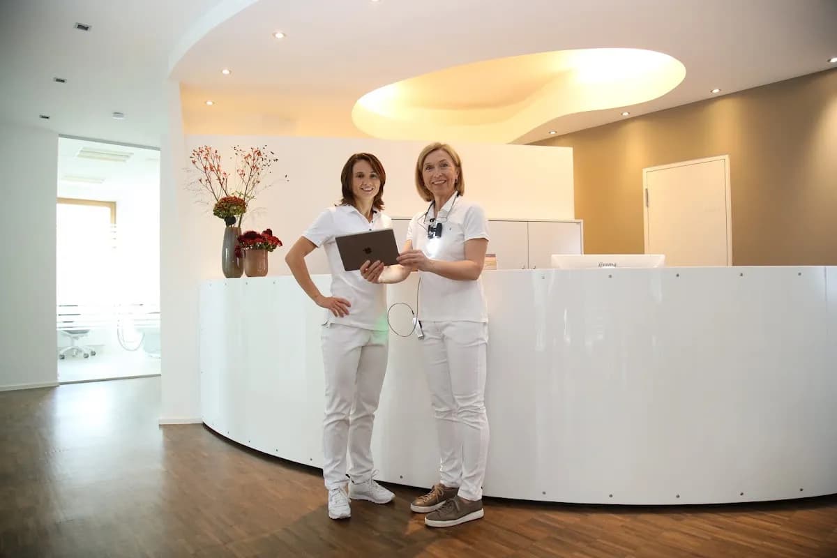 Zahnärztinnen Neue Südstadt - Zahnärztin Hannover — Foto aus dem Google-Eintrag der Praxis