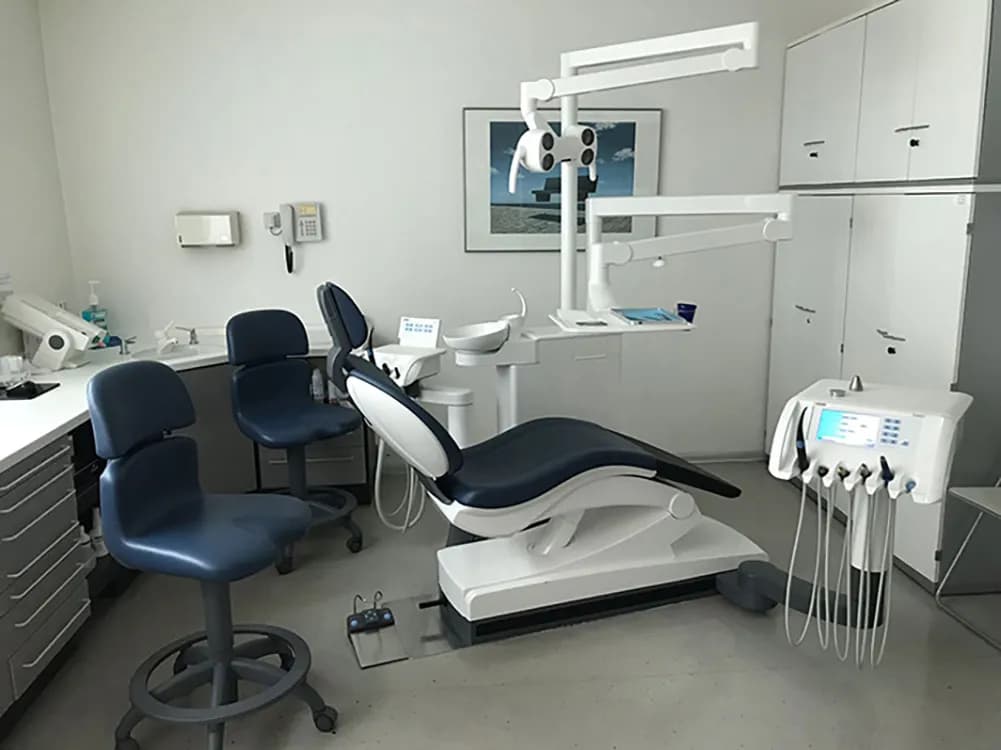 Zahnärztliche Gemeinschaftspraxis Dr. Thomas Frank u. Dr. Karim Azirovic — Foto aus dem Google-Eintrag der Praxis