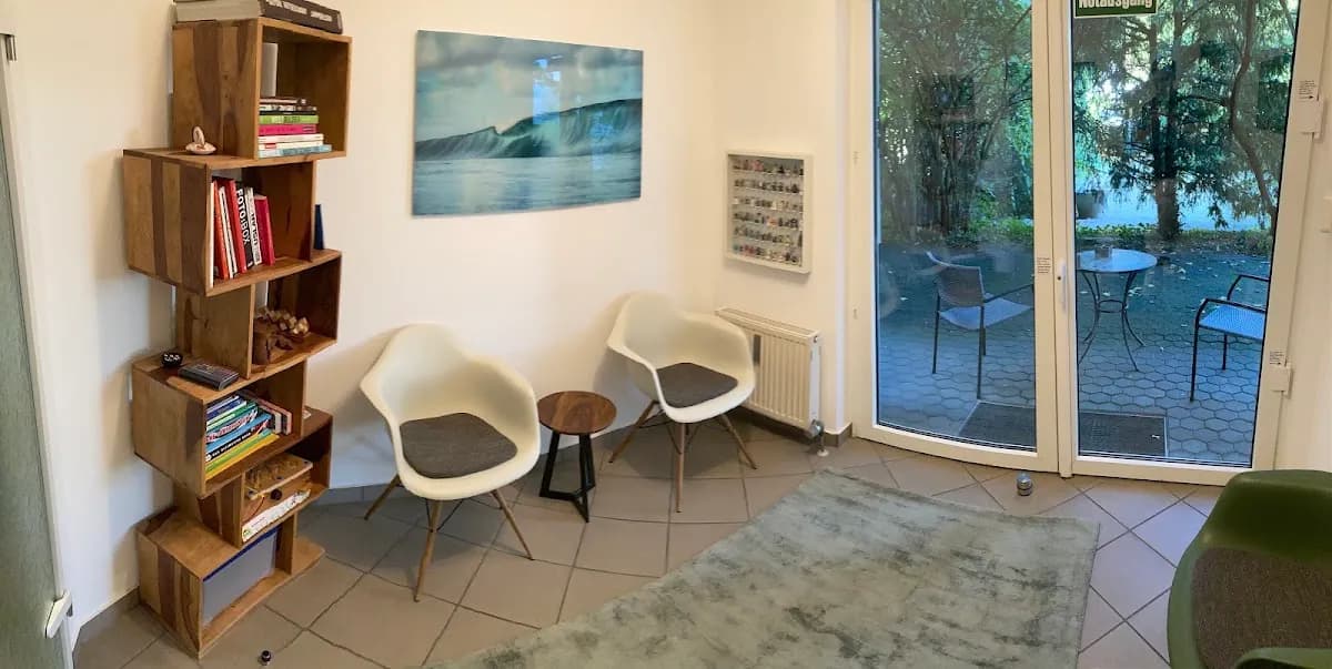 Zahnärztliche Praxis Dr. Peter Schmitz-Hüser — Foto aus dem Google-Eintrag der Praxis