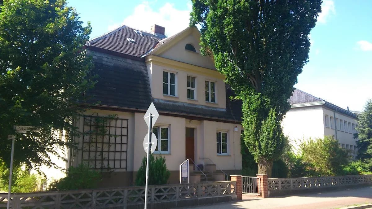 Zahnarztpraxis am Georgium: Dr. Reik Rupietta — Foto aus dem Google-Eintrag der Praxis