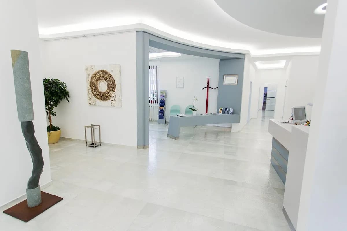 Zahnarztpraxis am Salvatorweg - Dr. Elio & Team — Foto aus dem Google-Eintrag der Praxis