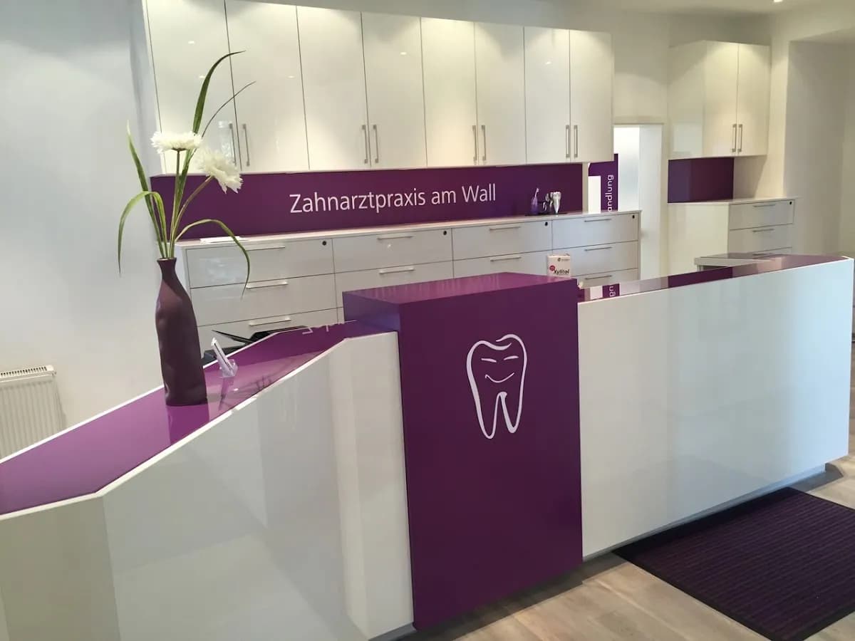 Zahnarztpraxis am Wall Dr. Bode-Hirsch — Foto aus dem Google-Eintrag der Praxis