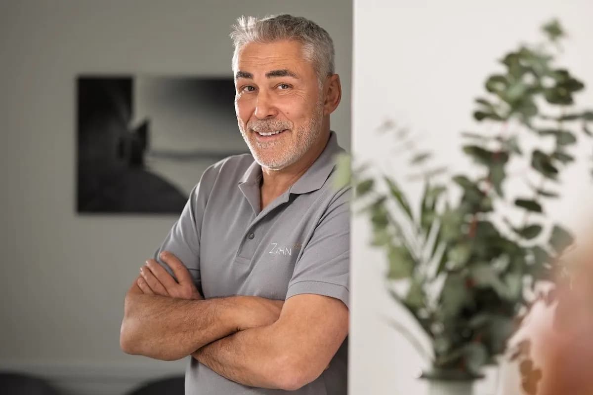 Zahnarztpraxis Dr. med. dent. Milos Kukoljac — Foto aus dem Google-Eintrag der Praxis