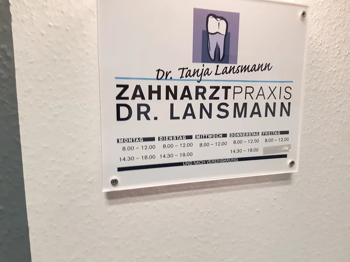 Zahnarztpraxis Dr. med. dent. Tanja Lansmann — Foto aus dem Google-Eintrag der Praxis
