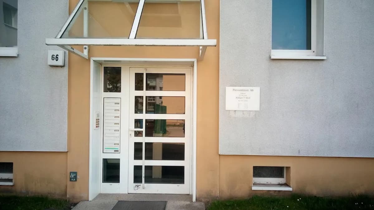 Zahnarztpraxis Dr. Qual — Foto aus dem Google-Eintrag der Praxis