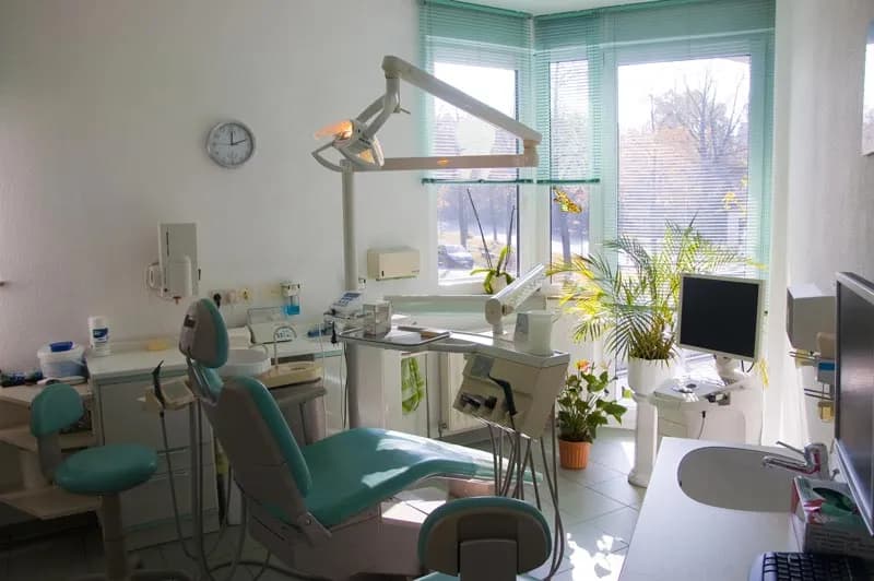 Zahnarztpraxis Dr. Rene Loos — Foto aus dem Google-Eintrag der Praxis