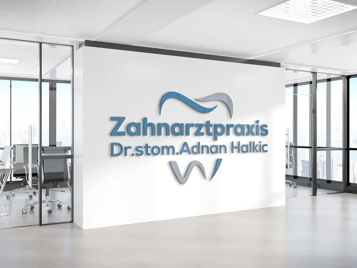Zahnarztpraxis Dr.stom.Adnan Halkic — Foto aus dem Google-Eintrag der Praxis