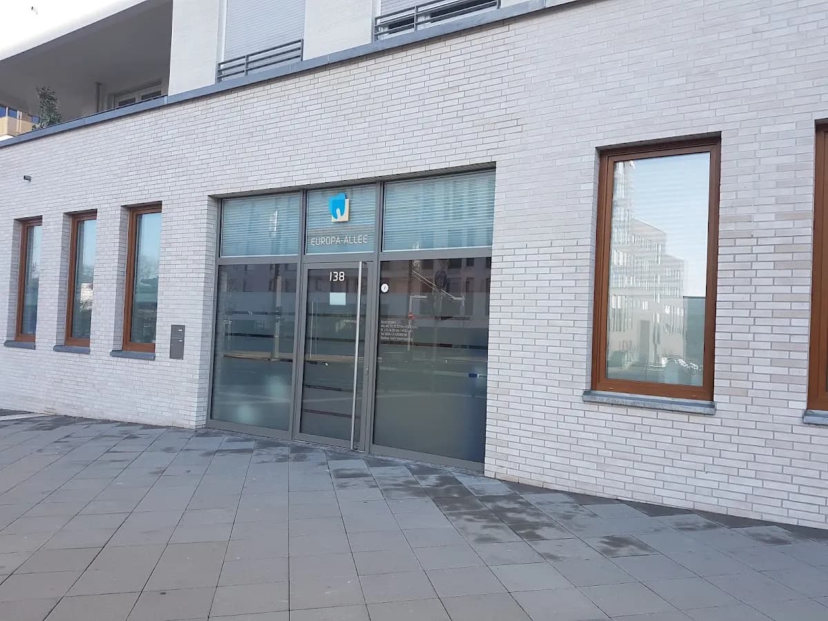 Zahnarztpraxis Europa-Allee — Foto aus dem Google-Eintrag der Praxis