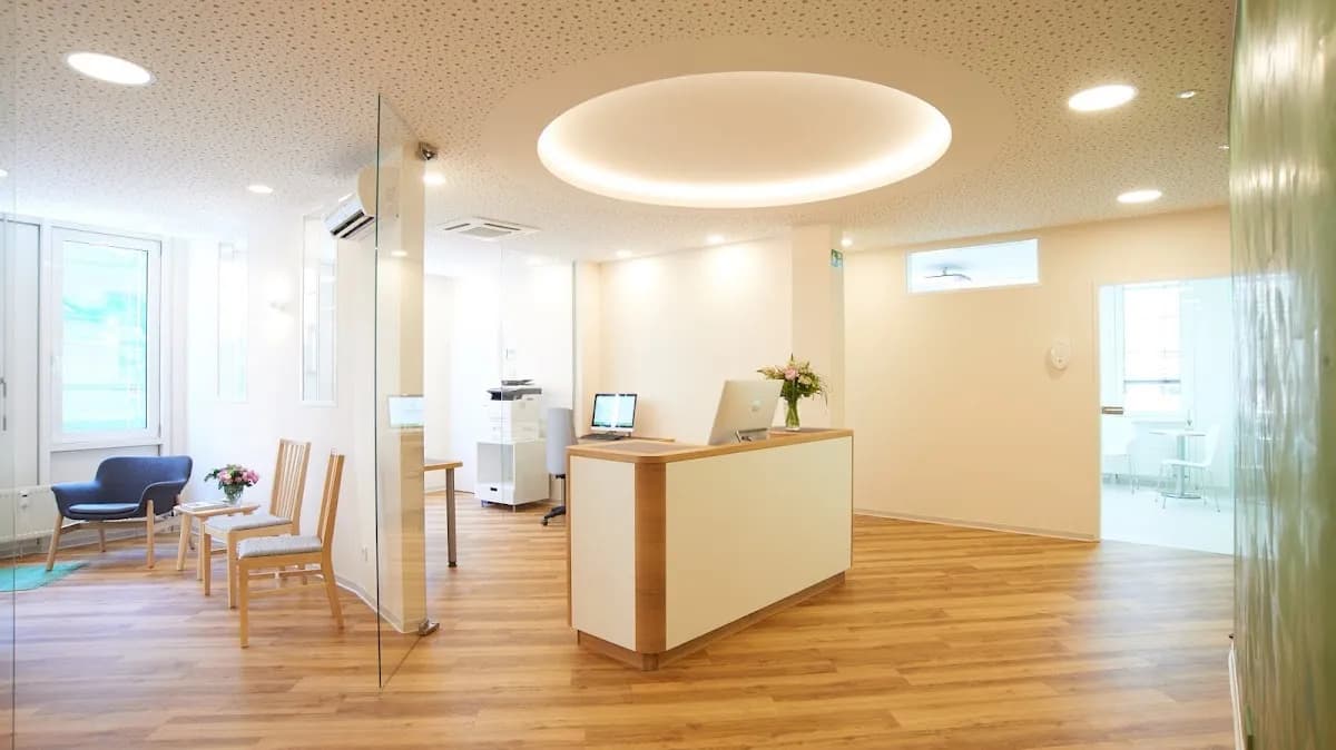 Zahnarztpraxis im Heusteigviertel — Foto aus dem Google-Eintrag der Praxis
