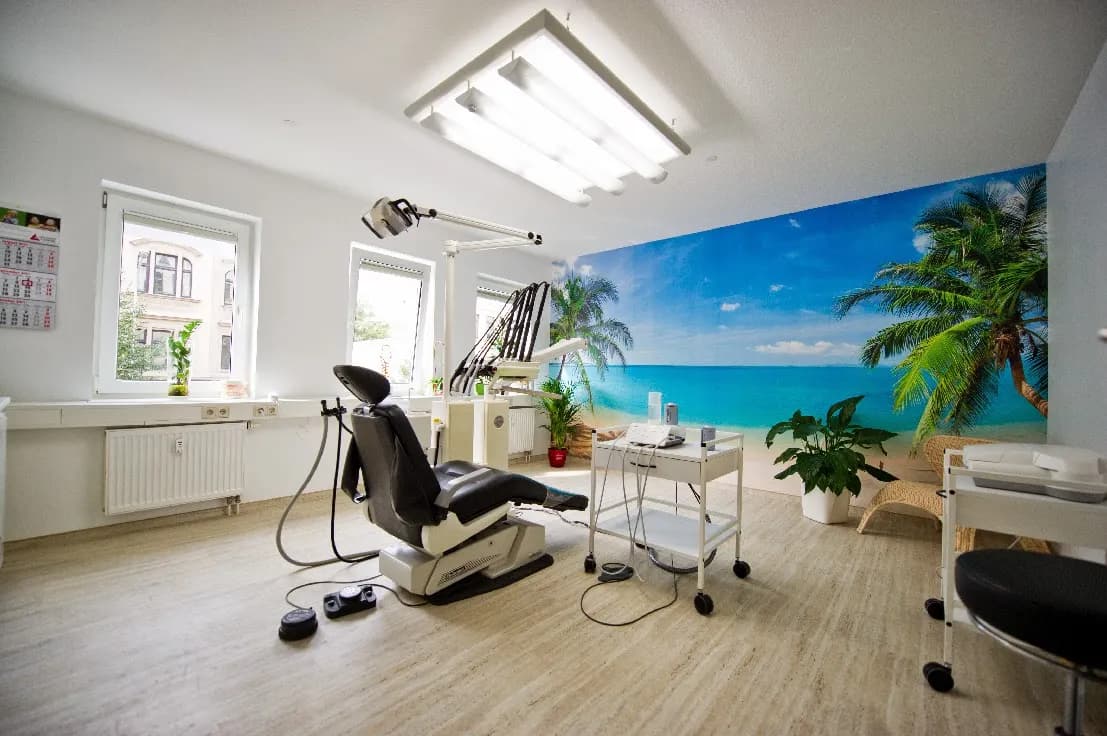 Zahnarztpraxis in Halle Paulusviertel, ästhetische Zahnmedizin Dr. Christoph Erbring — Foto aus dem Google-Eintrag der Praxis