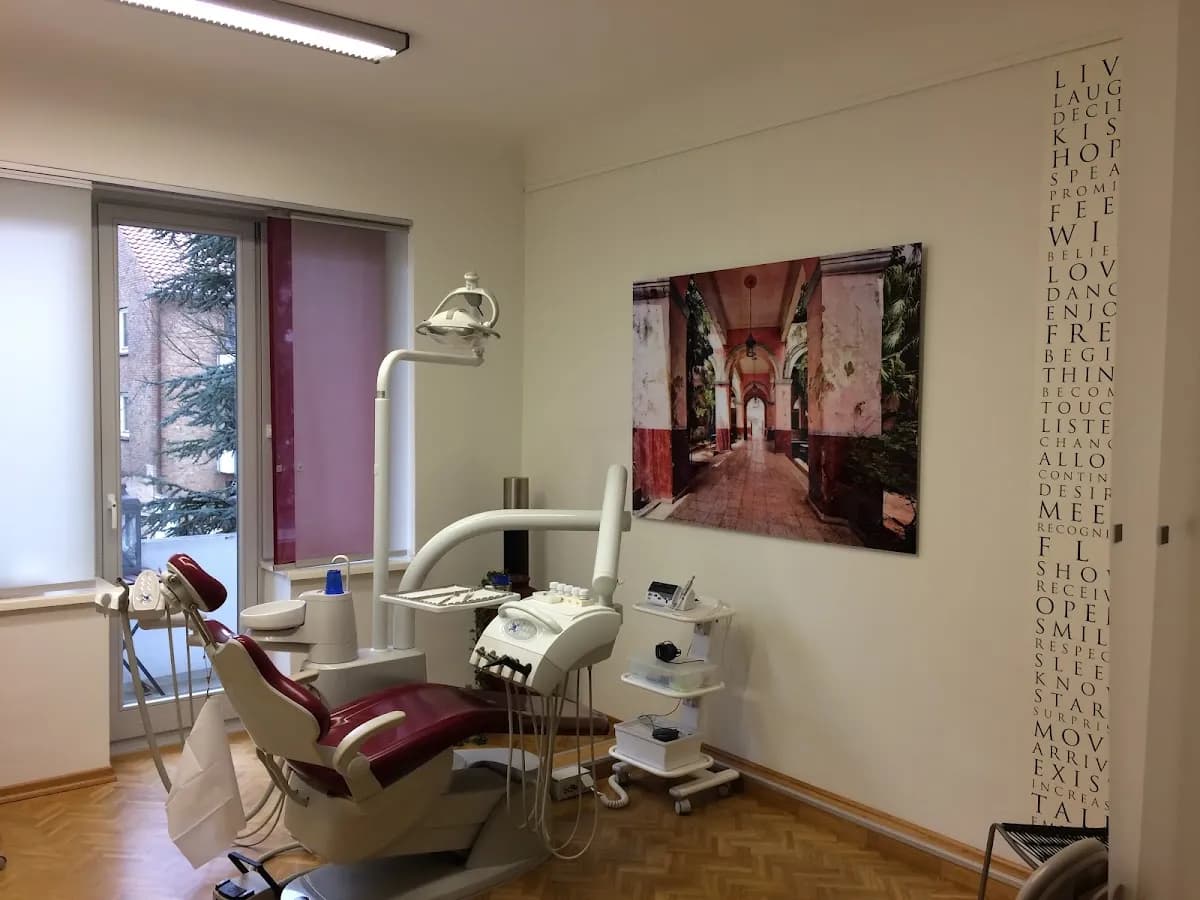 Zahnarztpraxis Jessica Töpfert — Foto aus dem Google-Eintrag der Praxis