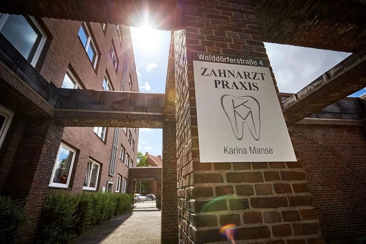 Zahnarztpraxis Karina Manse in Hamburg-Wandsbek 🦷 — Foto aus dem Google-Eintrag der Praxis