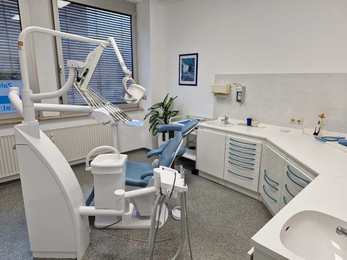 Zahnarztpraxis - Kawa Barakat — Foto aus dem Google-Eintrag der Praxis