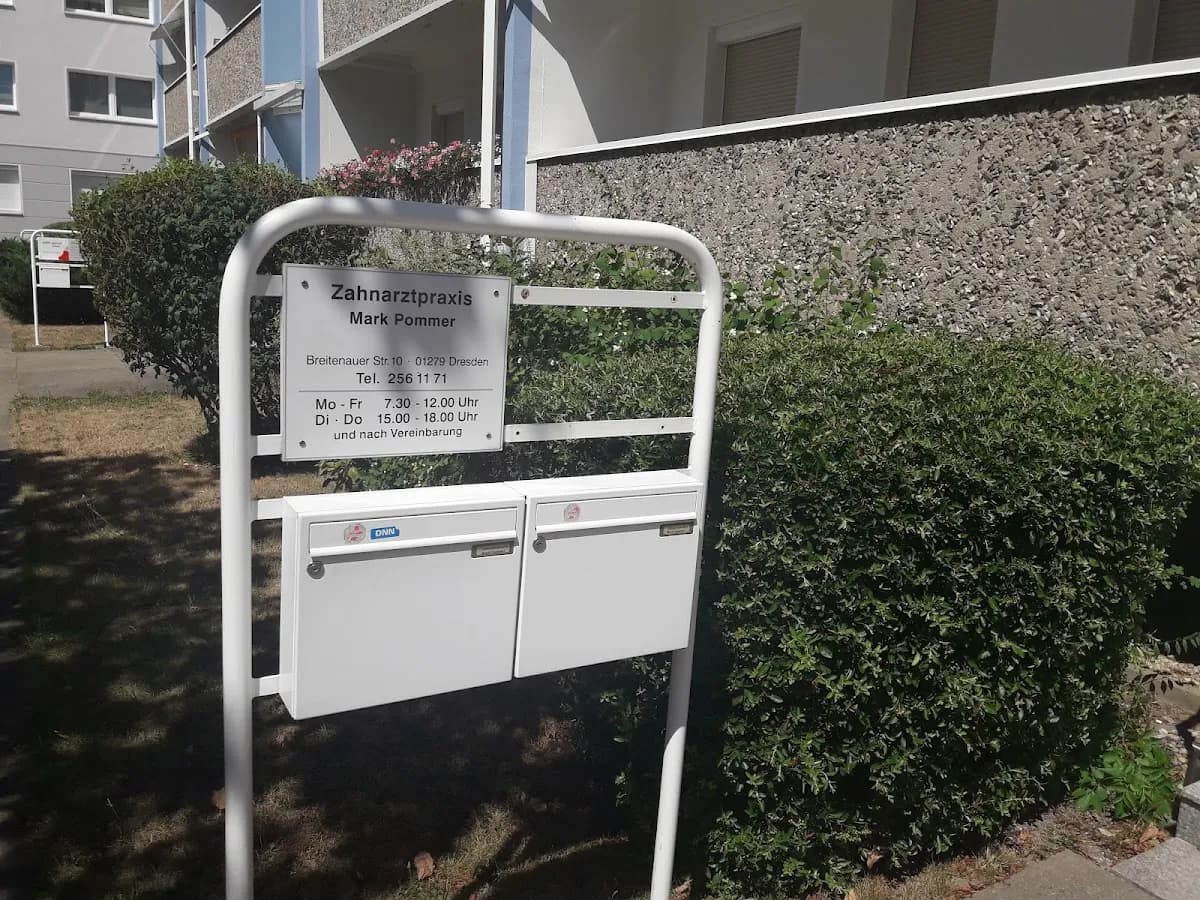 Zahnarztpraxis Mark Pommer — Foto aus dem Google-Eintrag der Praxis