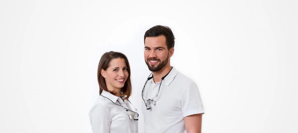 Zahnarztpraxis Sabrina Debié & Stefan Schätzl — Foto aus dem Google-Eintrag der Praxis