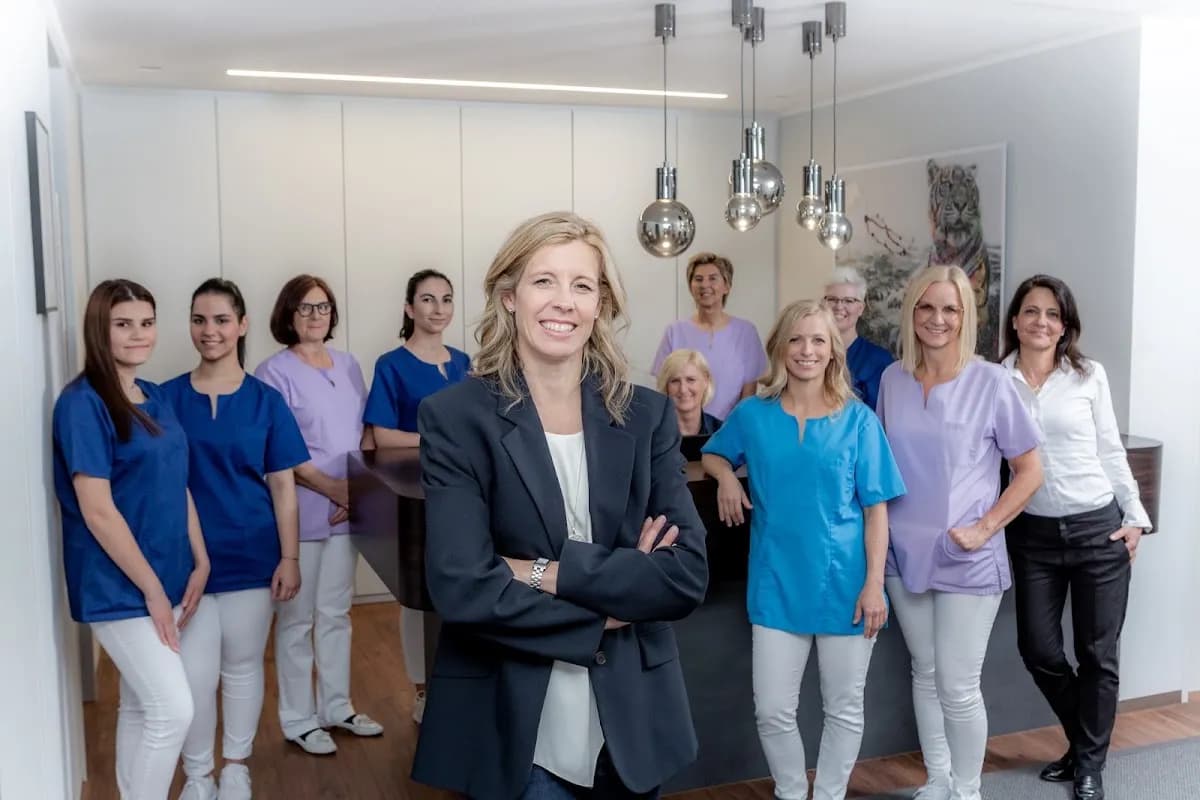 Zahnarztpraxis theatiner44 München-Innenstadt – Dr. Katharina Sensch — Foto aus dem Google-Eintrag der Praxis