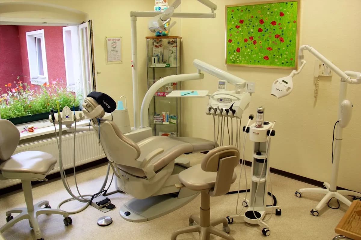 Zahnarztpraxis Wenk- Zahnarzt im Prenzlauer Berg — Foto aus dem Google-Eintrag der Praxis