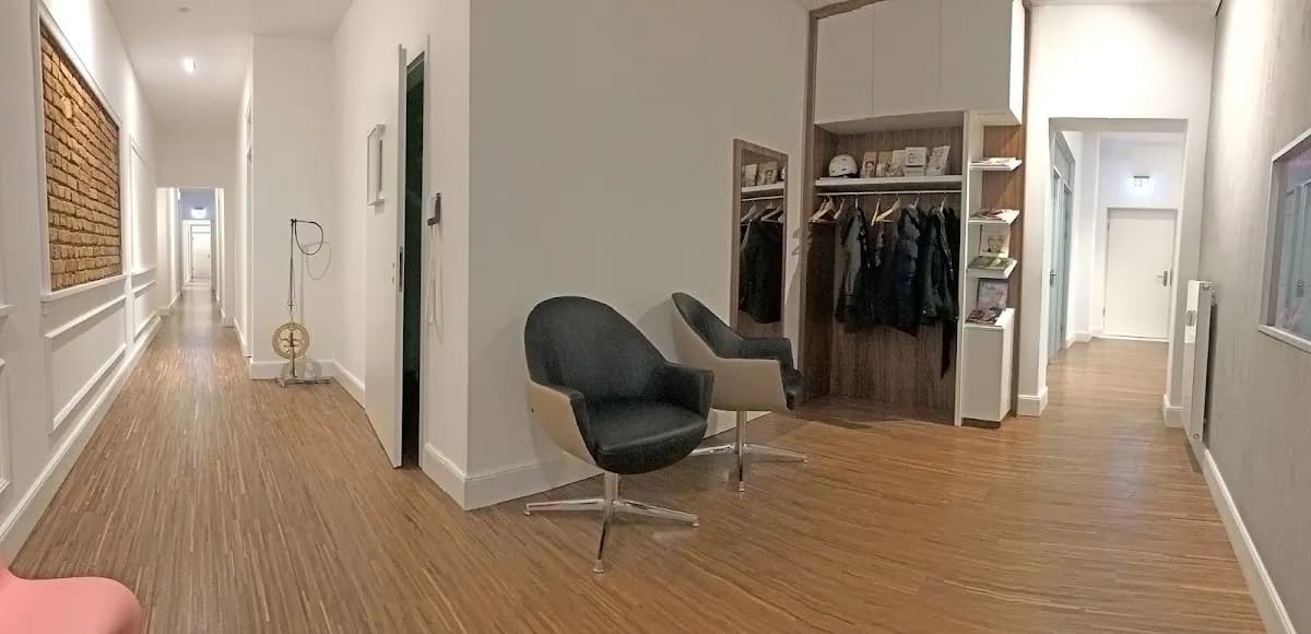 Zahnarztzentrum am Kurfürstendamm — Foto aus dem Google-Eintrag der Praxis