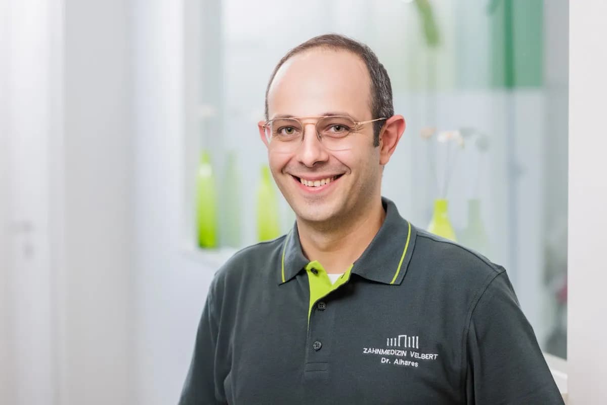 Zahnmedizin Velbert – Dr. (syr) Alhares — Foto aus dem Google-Eintrag der Praxis