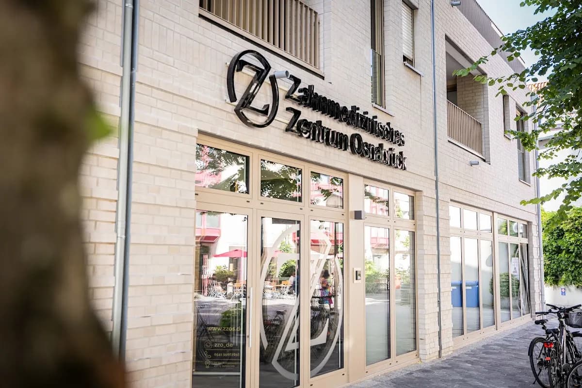 Zahnmedizinisches Zentrum Osnabrück | ZZOS | Zahnarzt — Foto aus dem Google-Eintrag der Praxis