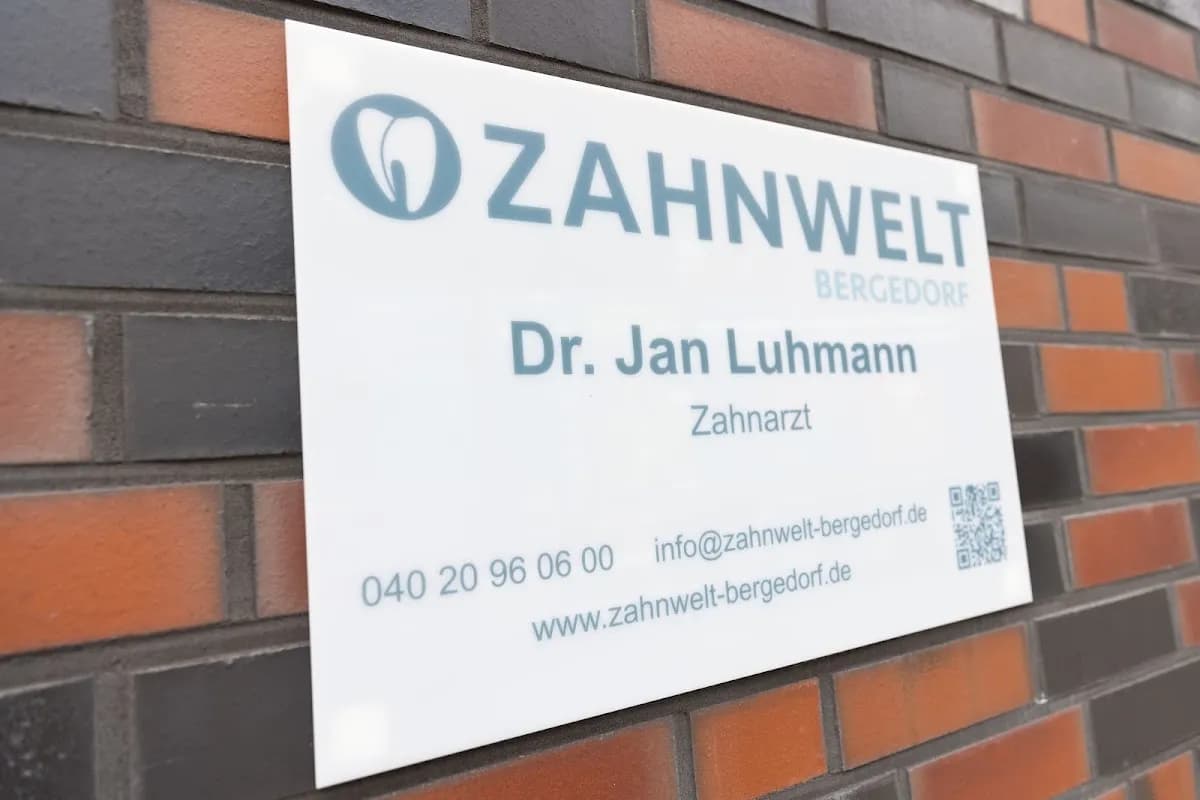 Zahnwelt Bergedorf - Dr. Jan Luhmann — Foto aus dem Google-Eintrag der Praxis