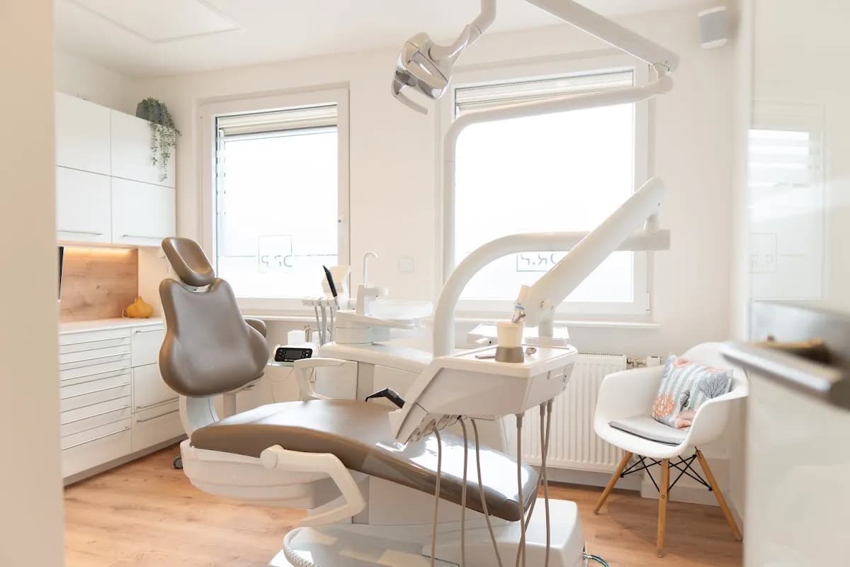 Zahnzentrum Dr. Parusel MVZ GmbH — Foto aus dem Google-Eintrag der Praxis