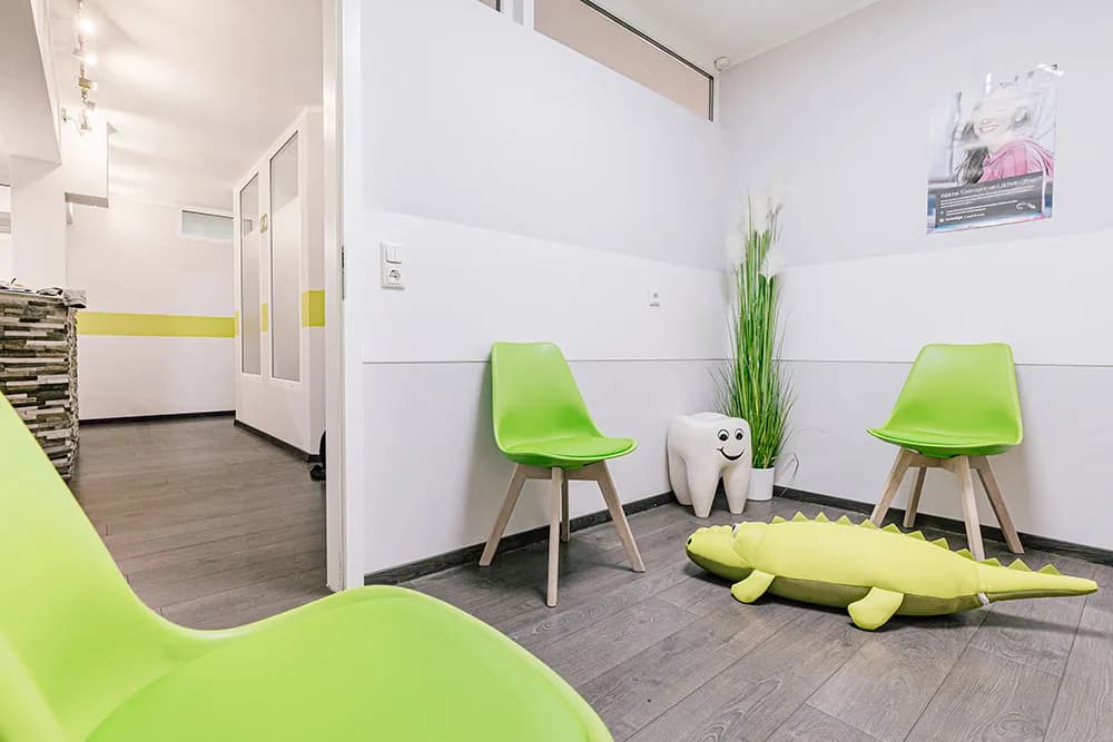 Zahnzentrum Rödelheim - Franz Schüller — Foto aus dem Google-Eintrag der Praxis