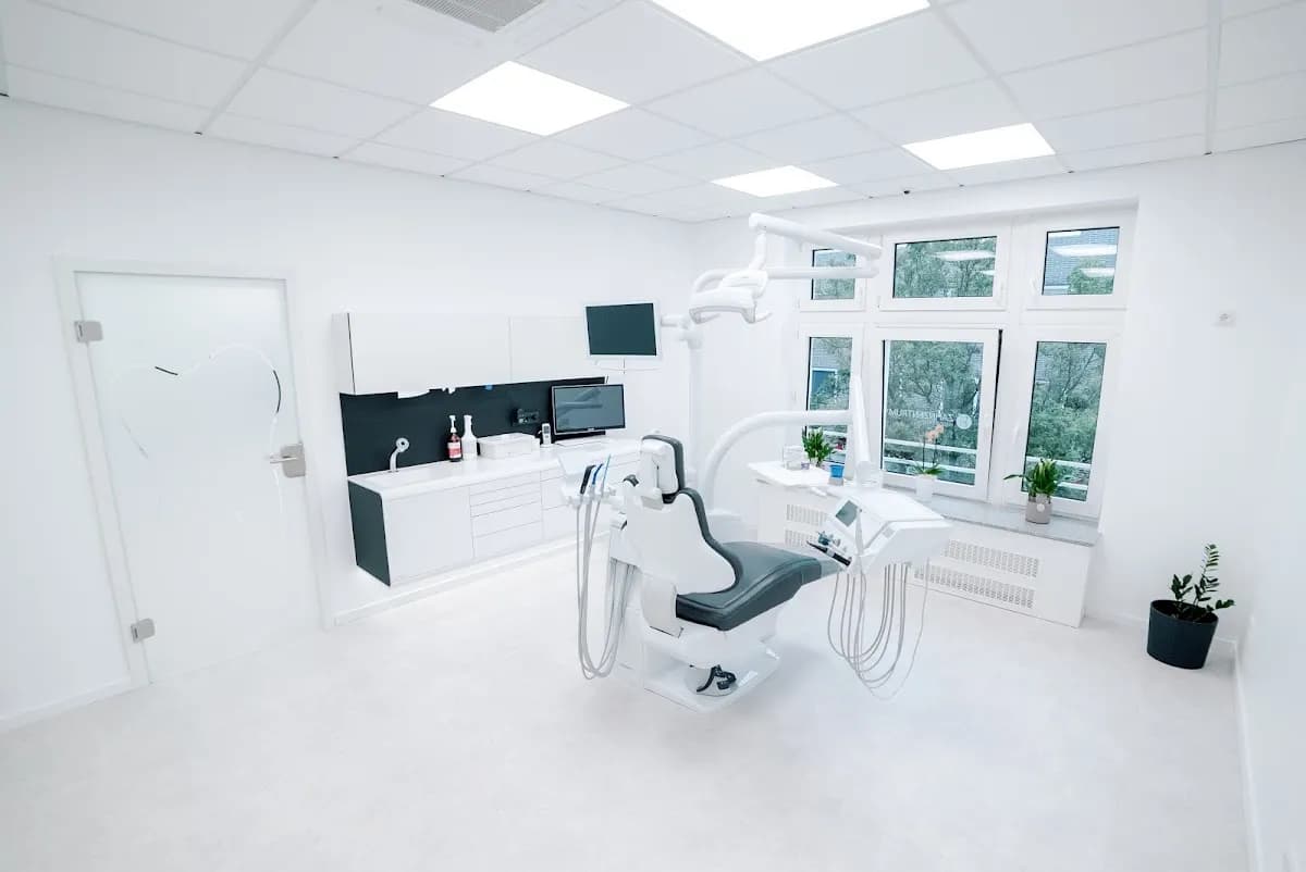 Zahnzentrum Wanne-Eickel — Foto aus dem Google-Eintrag der Praxis