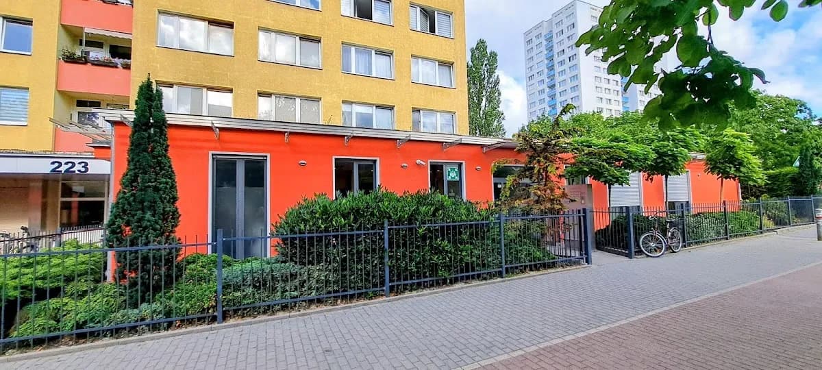 Zentrum für Zahnmedizin – Zahnärztliches MVZ Landsberger Allee — Foto aus dem Google-Eintrag der Praxis